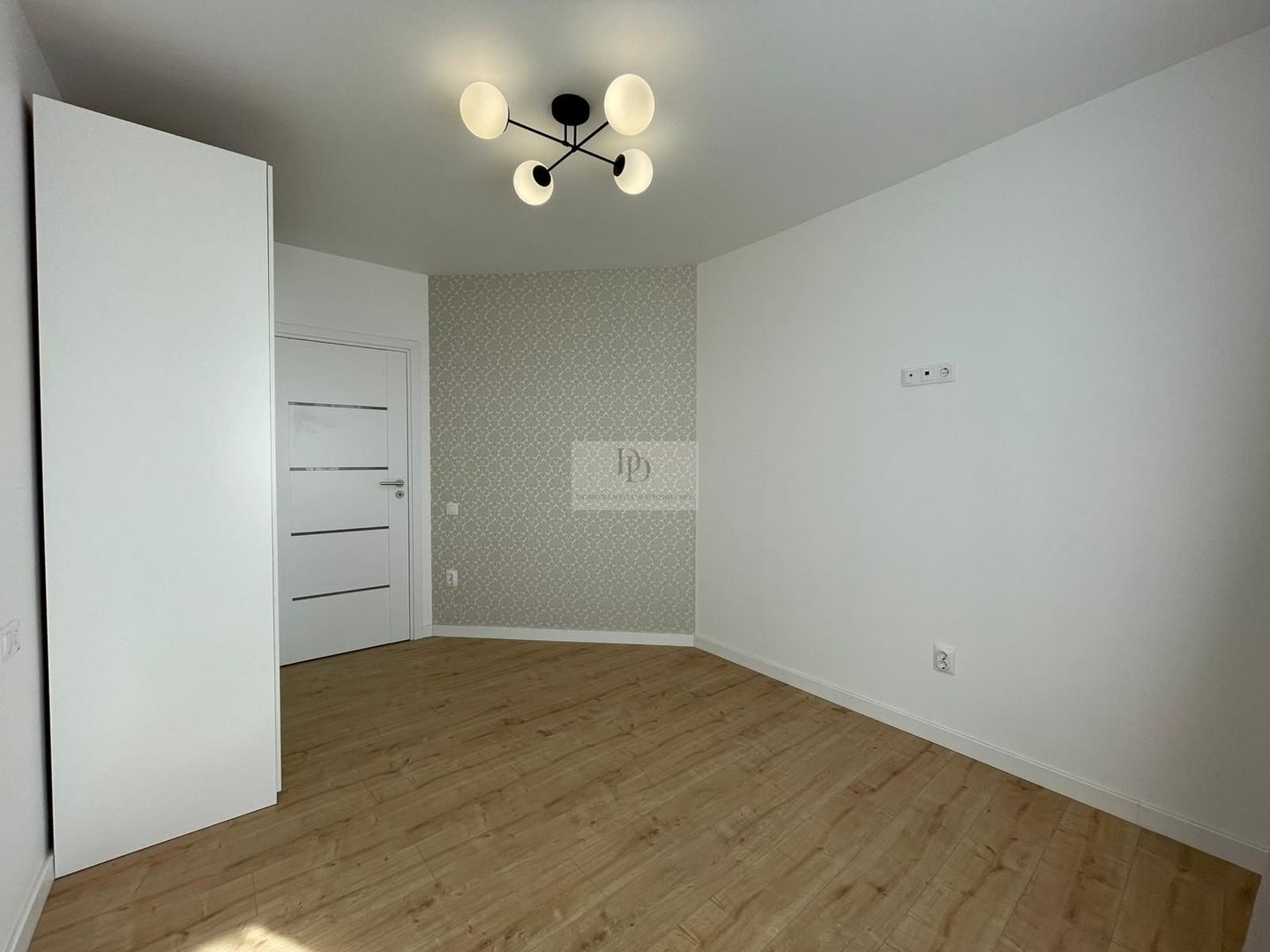 Apartament 3 camere finisaje moderne | Parcare inclusǎ | Zona Europa - Poză 7