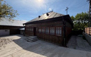 Casa renovata complet, Corlata Centru - Poză 12