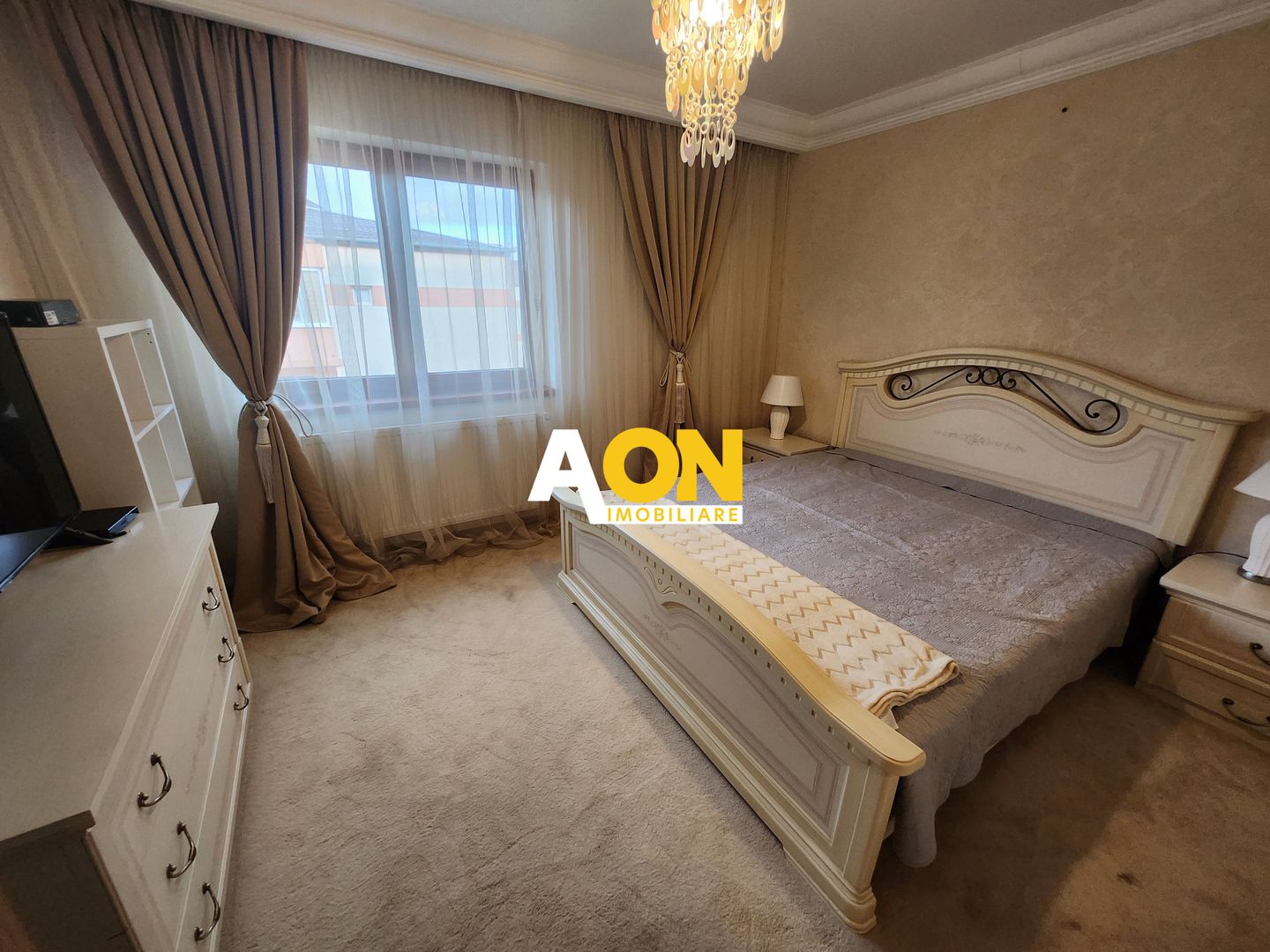 De vanzare  apartament 3 camere, Closca - Poză 4