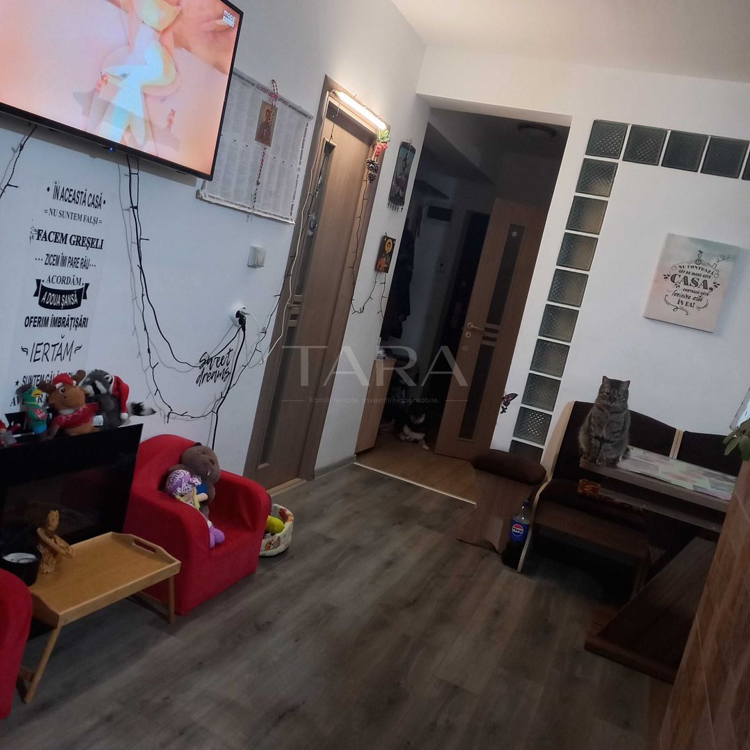 Apartament 2 camere Baciu, zona Petrom - Poză 3