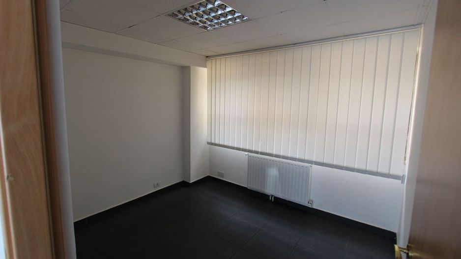 Imobil birouri in zona ultracentrala - Poză 43