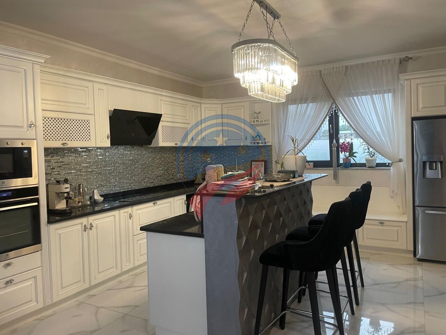 Casa Zona Liceului Pedagogic - Poză 4