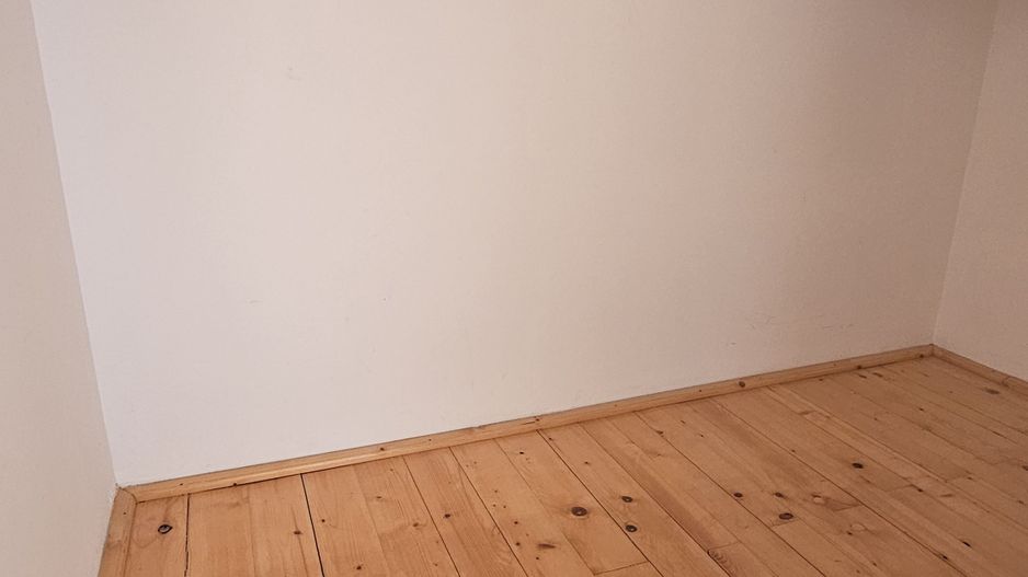 Apartament de inchiriat 6 camere 179 mp Etaj 2 + mansardă - Poză 22