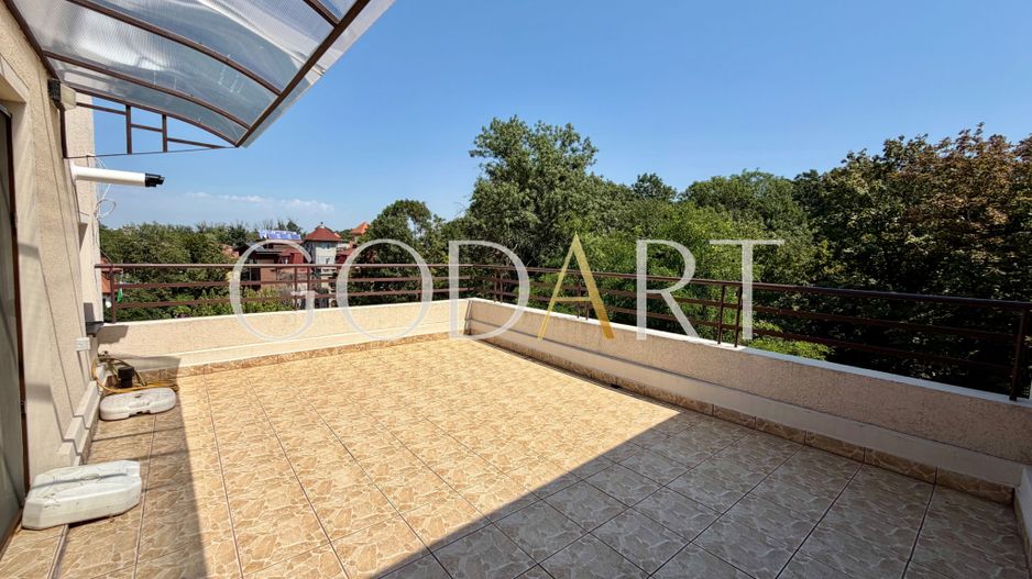 Penthouse cu terasă și vedere către parc | Vilă Art Deco–Bauhaus - Poză 8