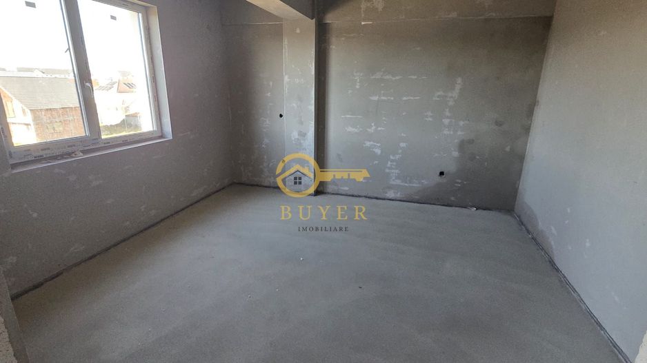 Ap cu 3 camere la etajul 2, incalzire in pardoseala, balcon si parcare - Poză 3