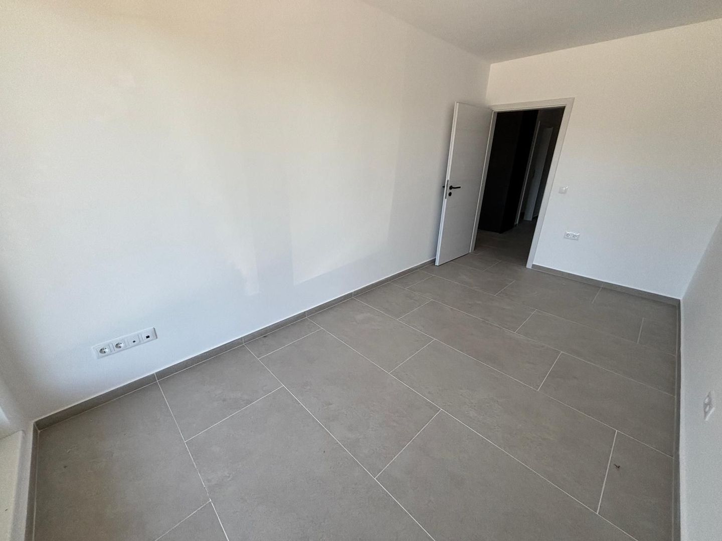 OFERTĂ! Apartament 3 camere cu grădină 50 mp - zona Vest, Sibiu - Poză 22