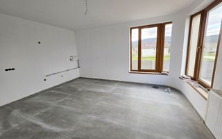 Casa semifinisata, 5 camere, 571 mp teren, Micesti - Poză 4