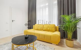 Apartament ultracentral de inchiriat in Oradea I Palatul Ullmann - Poză 3