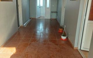 Casă de închiriat, Măcărești – 3 camere, curte 0.5 ha - Poză 2