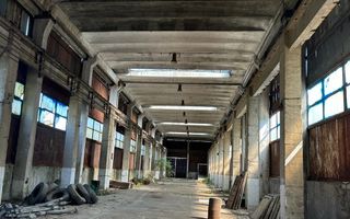 HALA INDUSTRIALA DE VANZARE - FILIASI-POZITIE STRATEGICA PENTRU LOGISTICA DEPOZITARE PRODUCTIE - Poză 2