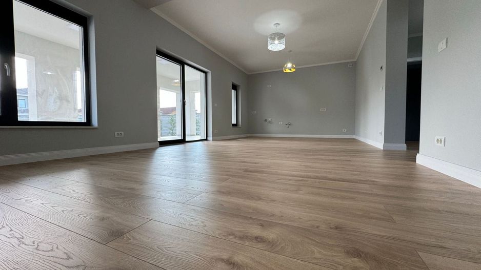 Duplex cu garaj zona Dumbravita - Pădure - Poză 9