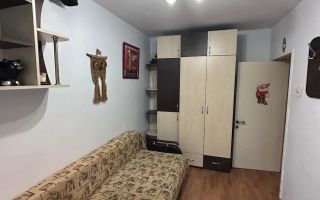 PODU ROS - 3 CAMERE - ETAJUL 2 - MOBILAT SI UTILAT - Poză 6