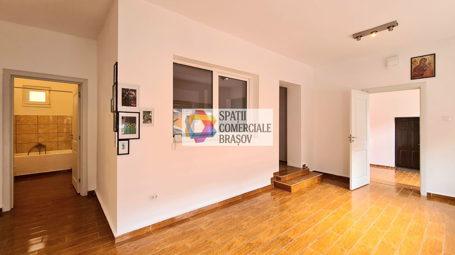Spatiu birouri de închiriat Brasov - 200 mp  # spatii-comerciale-brasov.ro - Poză 3