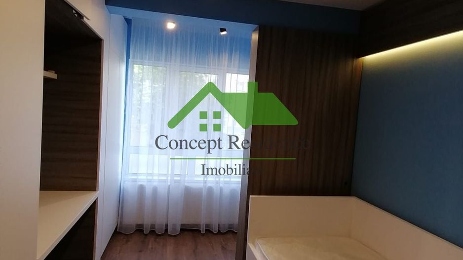 Vand apartament 3 camere, ultrafinisat, Aleea Dobrogei - Poză 6