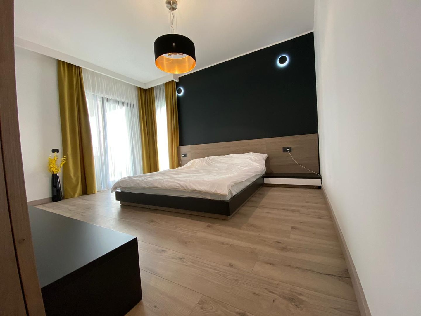 Premium! Vila de lux mobilata si uitlata . - Poză 9