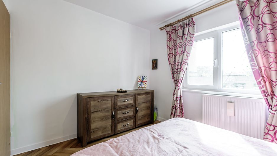 REZERVAT! Apartement cu 2 camere, Micalaca, etajul 1. - Poză 3