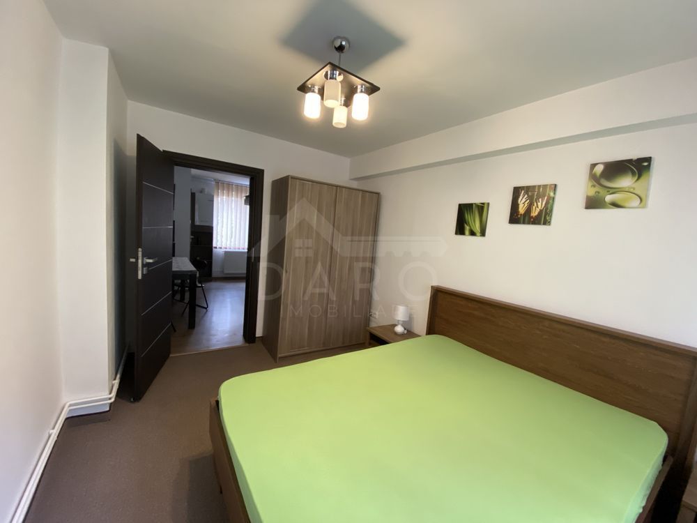 oferim spre inchiriere apartament ultracentral Tg Mures - Poză 2