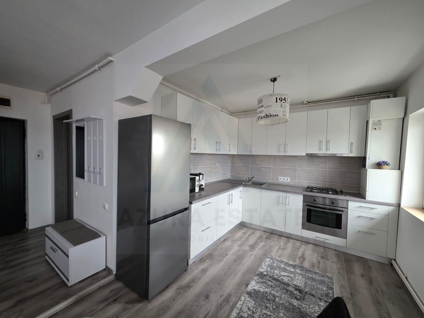 Apartament modern 3 camere 65 mp utili balcon zona Vasile Aaron - Poză 4