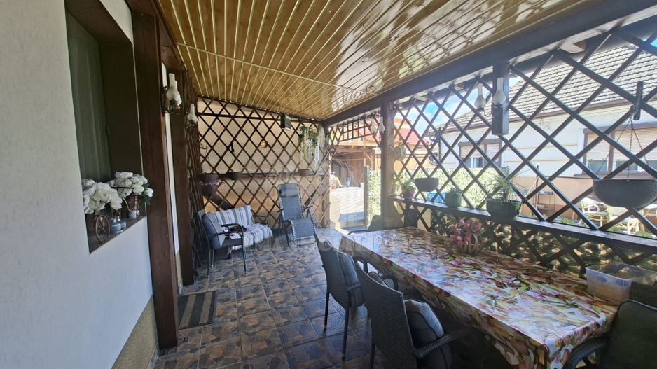Casa individuala 2 unitati - Poză 17