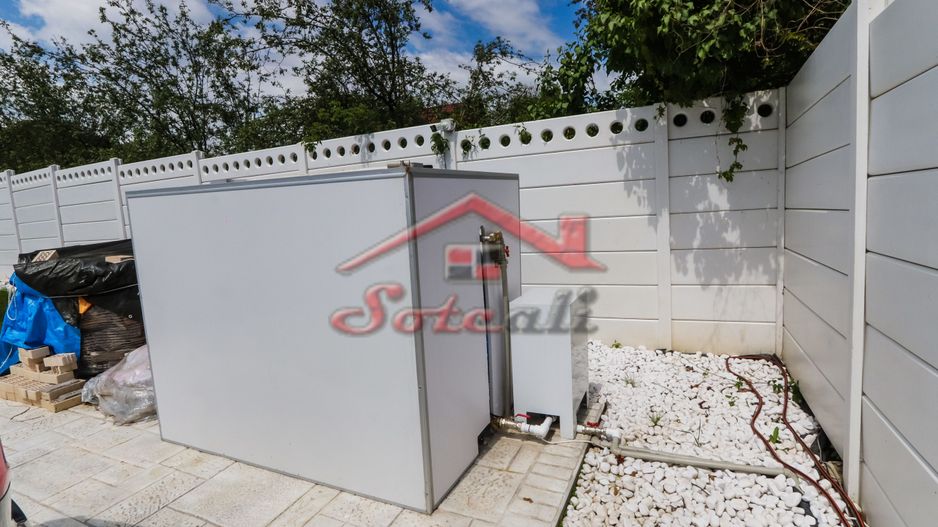 VILĂ MODERNĂ DE LUX CU PISCINĂ, FOTOVOLTAICE ȘI FOIȘOR – BREAZA - Poză 14