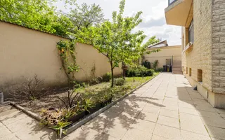 Vila impresionata 550mp util, 300mp teren - Poză 30