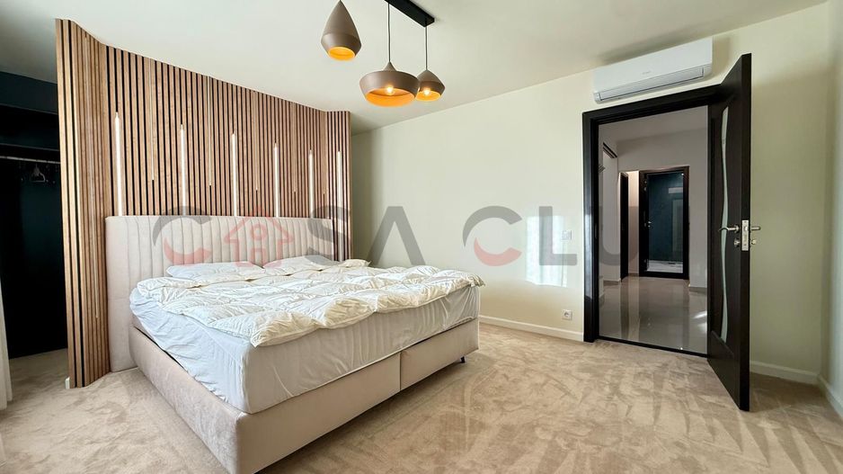 Apartament renovat, etaj intermediar, zona Năsăud - Poză 2