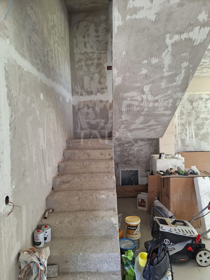 Casa tip duplex de vanzare in cartierul Europa - Poză 4