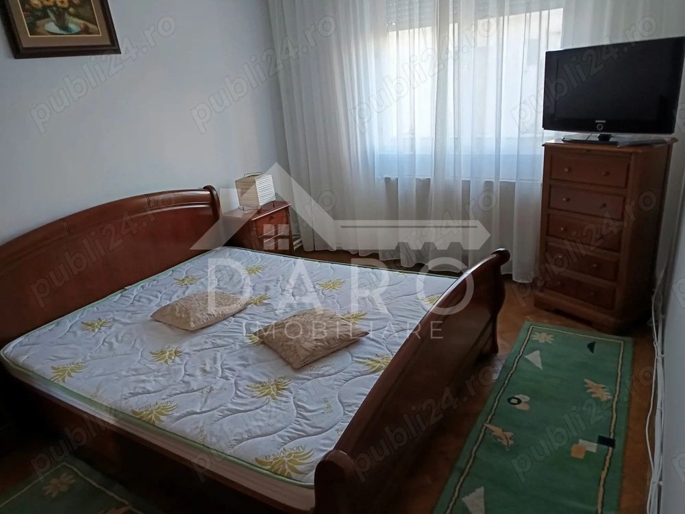 Vând apartament cu 2 camere în Tg Mureș, zonă centrală - Poză 4