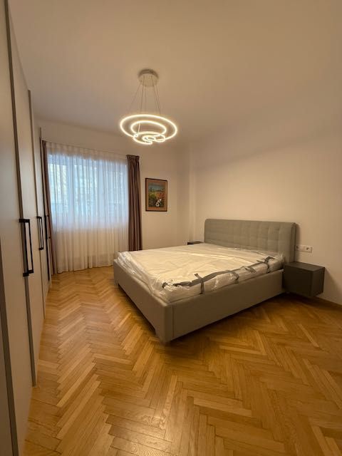 Apartament de inchiriat | 3 camere Universitate - Poză 8