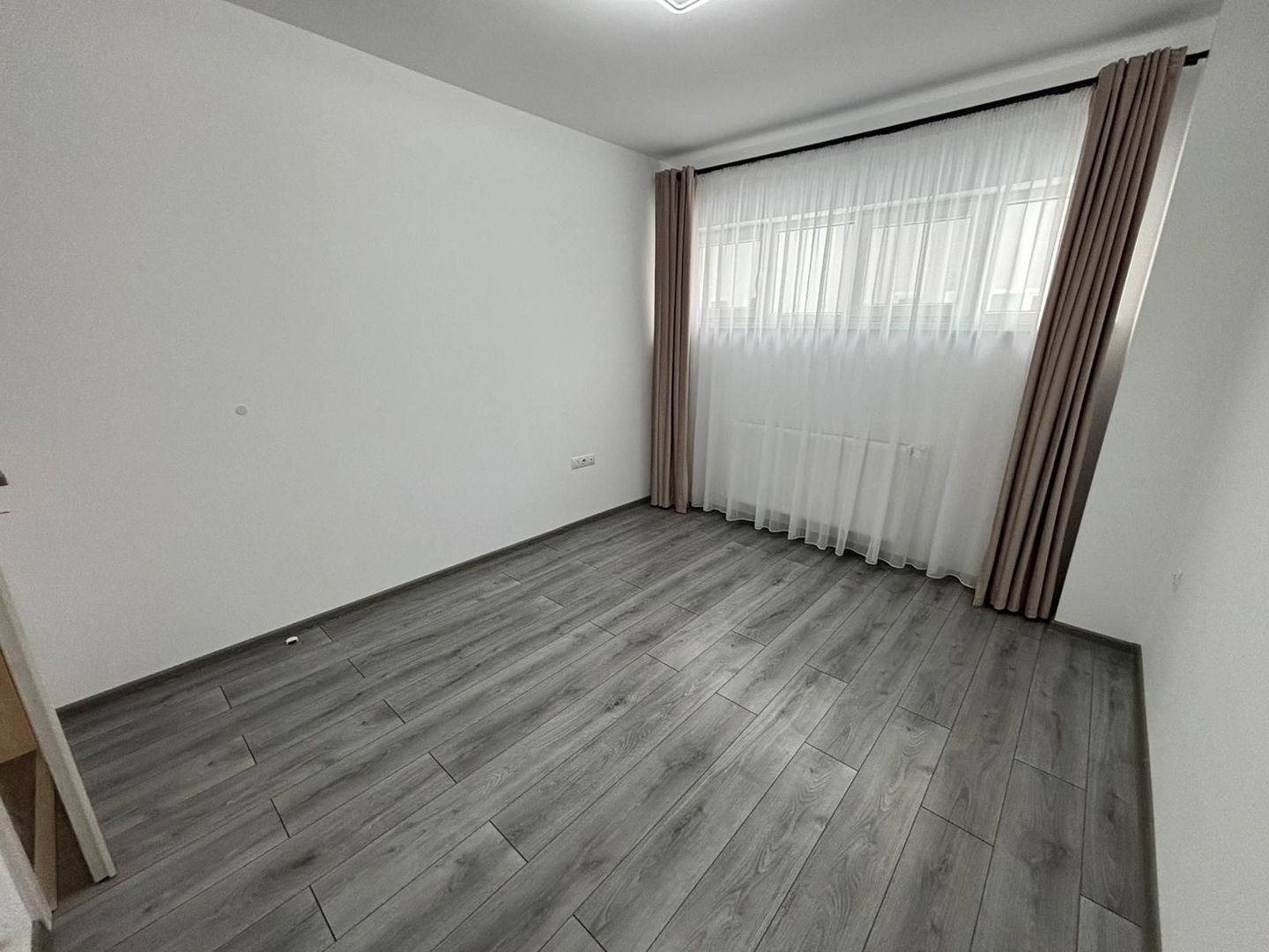 Apartament 3 camere MODERN in Cartier Kogalniceanu, Sibiu - Poză 8