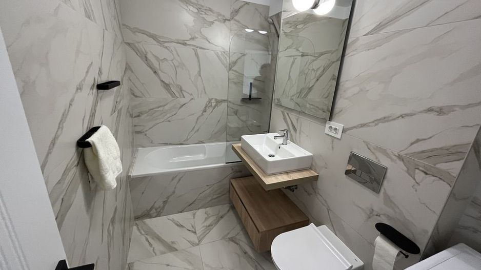 Apartament 2 camere superb cu terasa | Core Timpuri Noi | Video la cerere | - Poză 14