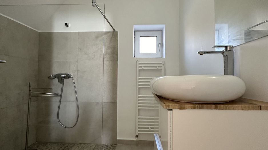 Casa individuala moderna in zona de Nord - Poză 34