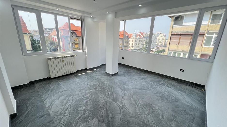 3 camere decomandat Ultracentral totul nou CENTRALA PROPRIE - Poză 18