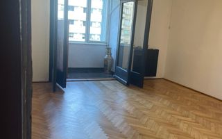 De vanzare Apartament 4 camere, consolidat, Piata Romana ULTRACENTRAL - Poză 2