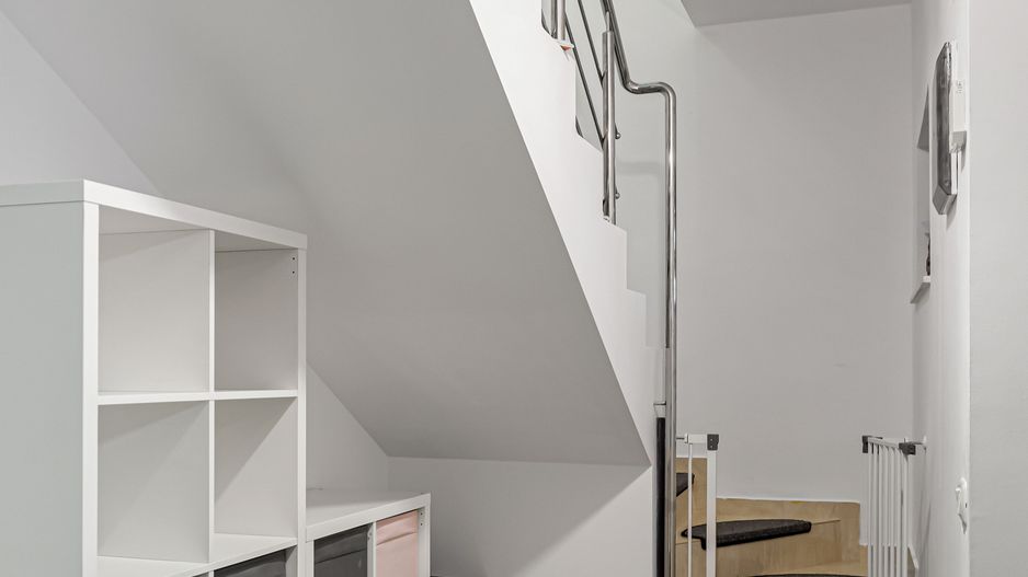 Casa in Bucuresti | 4 Camere | Nemobilata / Mobilata | Utilata Complet - Poză 14