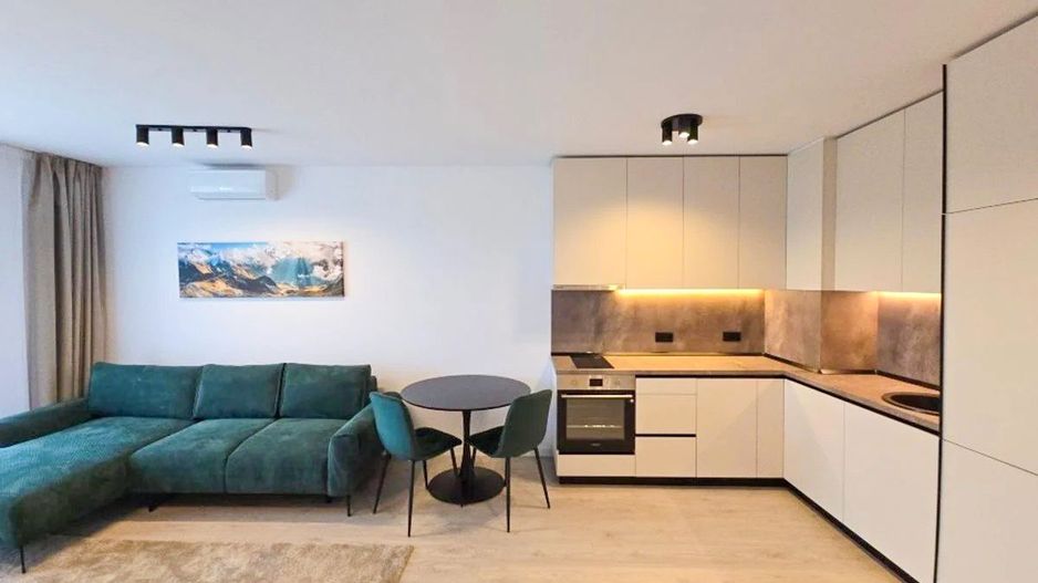 Închiriere apartament 2 camere | Prima Închiriere | Parcare inclusă - Poză 1