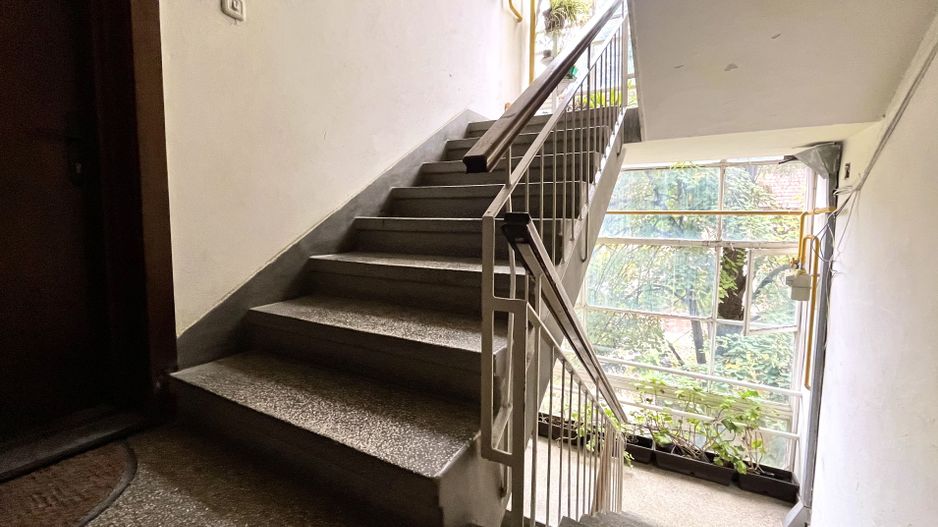 Apartament 2 camere, primitor si luminos,  2 minute de Piața Victoriei - Poză 25