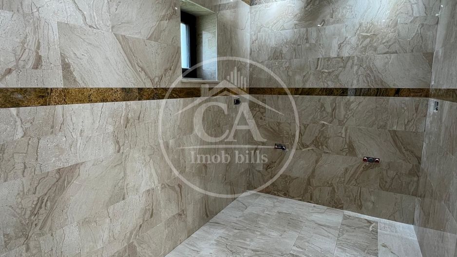 Casă de vânzare P+E+M cu 7 camere in Cartierul Grigorescu, Oradea - Poză 13