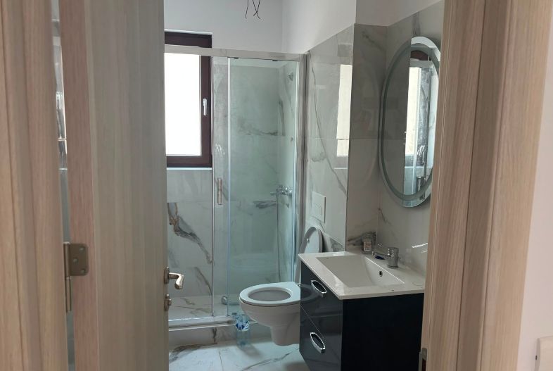 APARTAMENT 3 CAMERE, ZONA GIROCULUI - Poză 1