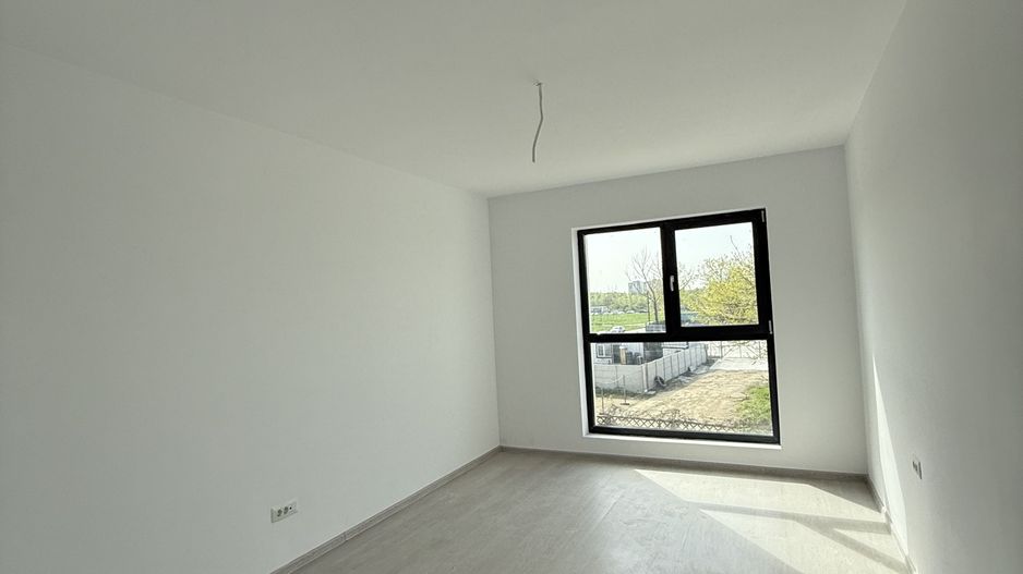 2 CAM.TIP STUDIO// AUCHAN TITAN // COMISION 0! - Poză 2