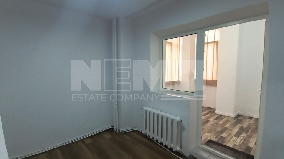 Apartament 3 camere, Obcini, parter, ideal birouri/cabinete - Poză 4