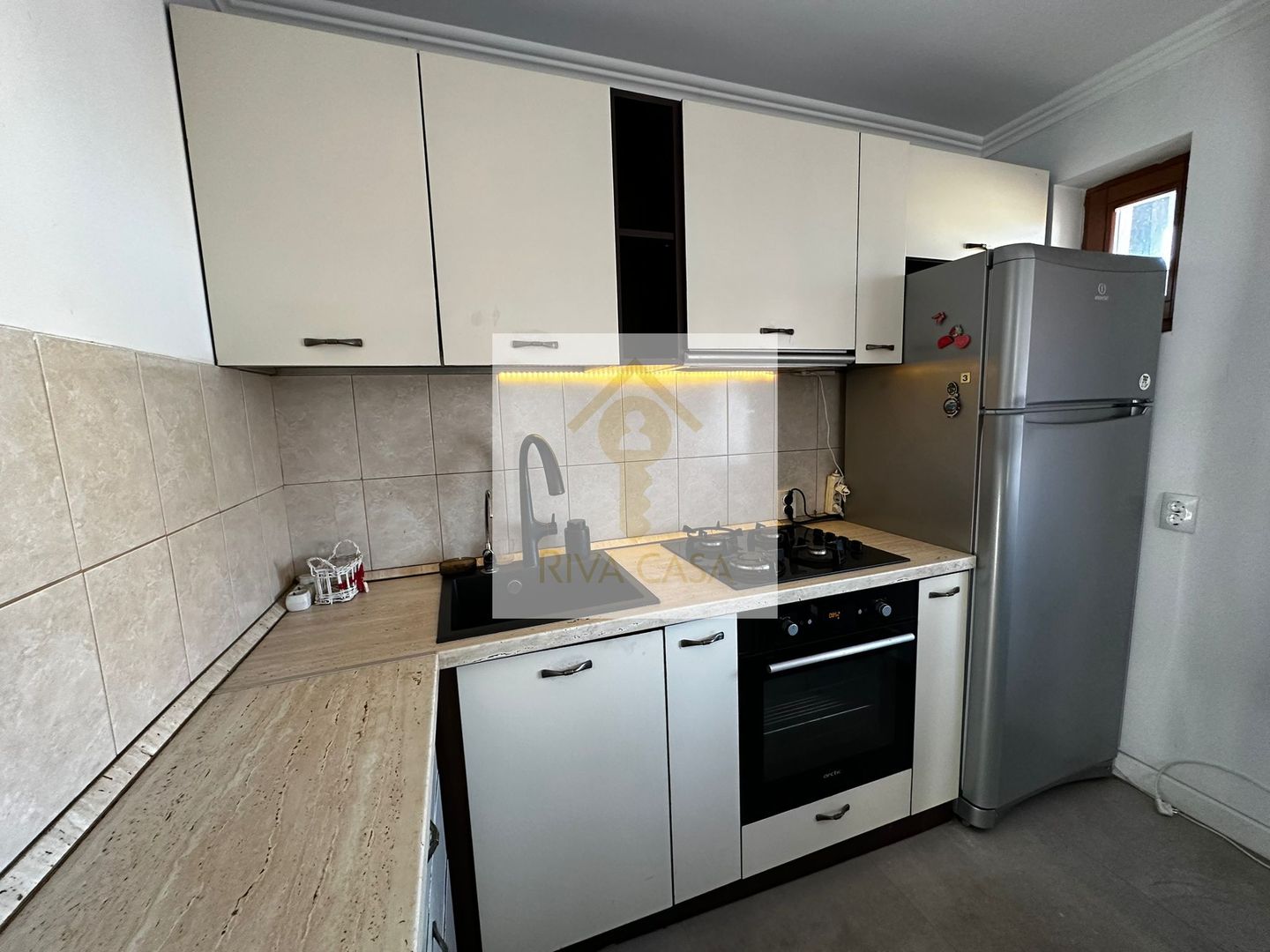 Apartament cochet cu 2 camere, mansardă luminoasă în zona Cantemir - Poză 11