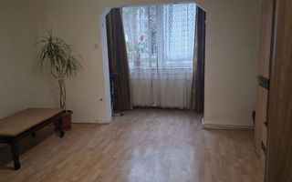 Vând apartament cu 3 camere zona Dâmbu Pietros aproape de bulevard . - Poză 7