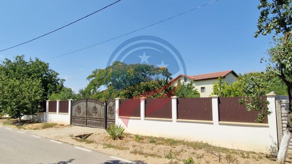 CASA P +E  5 camere -Cosoveni - Poză 3