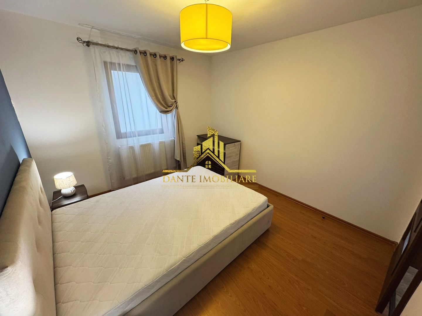 3 camere, mobilat modern, balcon, parcare, Dambul Rotund - Poză 6