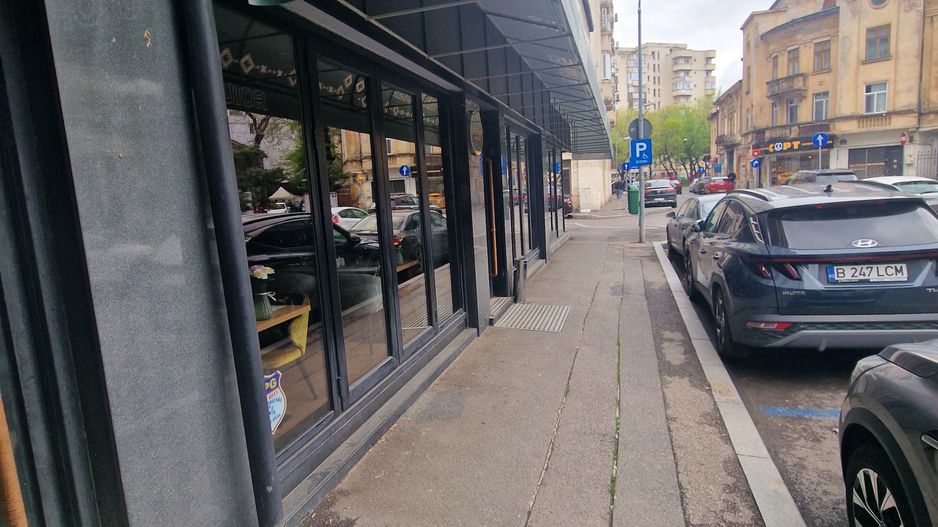 Spațiu Comercial de Închiriat – Ideal pentru Restaurant – Unirii, București - Poză 5