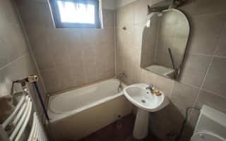 TUDOR VLADIMIRESCU - 2 CAMERE - ETAJUL 1 - DE RENOVAT - Poză 7