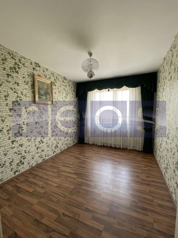 VANZARE 3 CAMERE DECOMANDAT - TIMPURI NOI - Poză 2