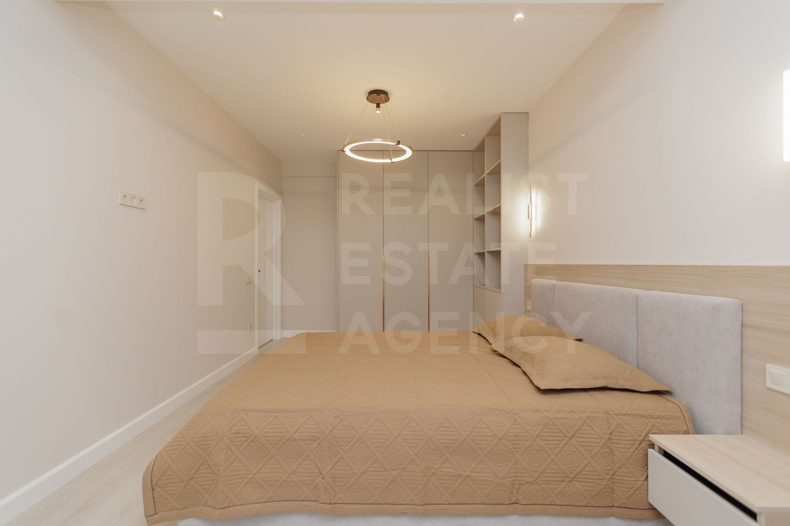 Chirie, apartament, 2 camere, str. Alba Iulia, Buiucani - Poză 4