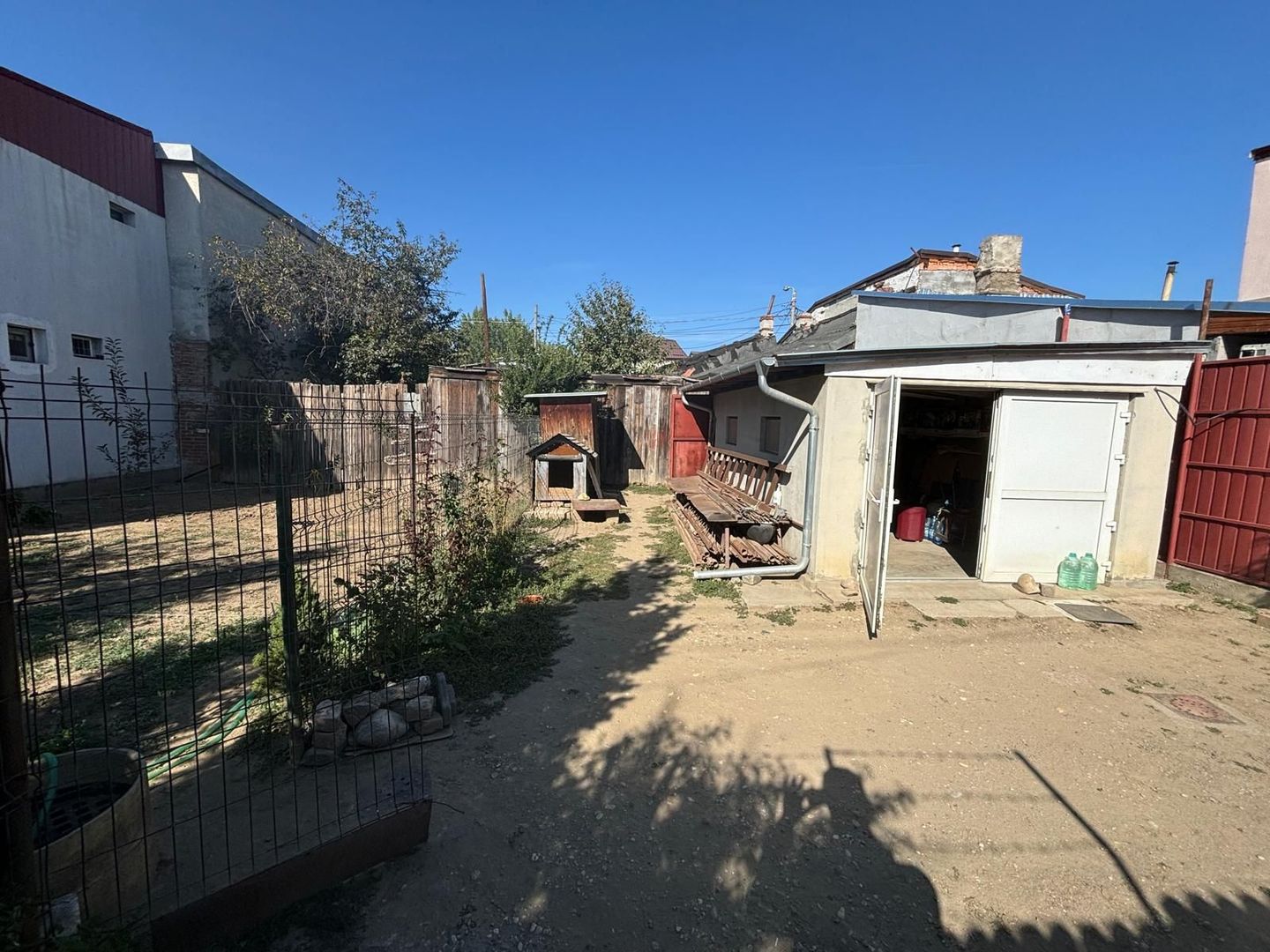 Teren  Auchan Vitan T226 - Poză 9